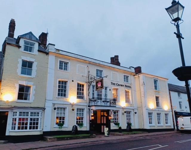 Crown Hotel Brackley Exteriör bild